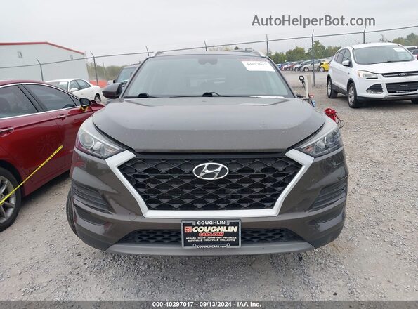 KM8J33AL1KU054372 2019 HYUNDAI TUCSON Gray Rear interior view