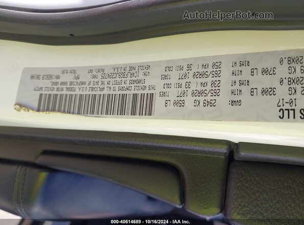 1C4RJFBG9JC224725 2018 JEEP GRAND CHEROKEE White Widok komory silnika