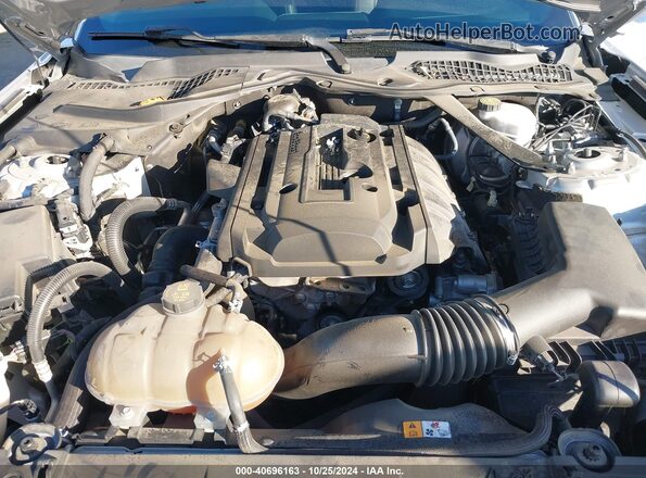 1FATP8UH4J5142434 2018 FORD MUSTANG Gray უკანა ხედი