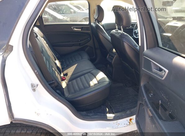 2FMPK4J95JBC44381 2018 FORD EDGE White VIN կոդի պիտակի տեսք