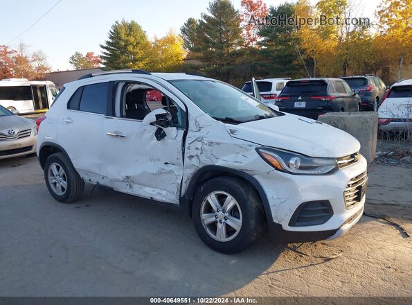 KL7CJPSB3HB239010 2017 CHEVROLET TRAX White Вид спереду