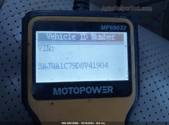SAJWA1C77G8V97800 2016 JAGUAR XJ White Вид підкапотного простору