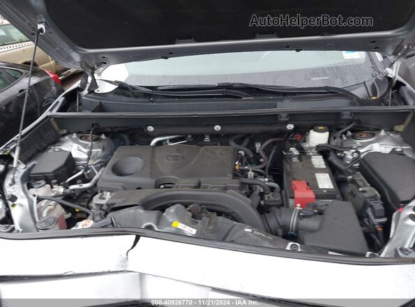 2T3P1RFV9LC131075 2020 TOYOTA LE Silver Vista trasera