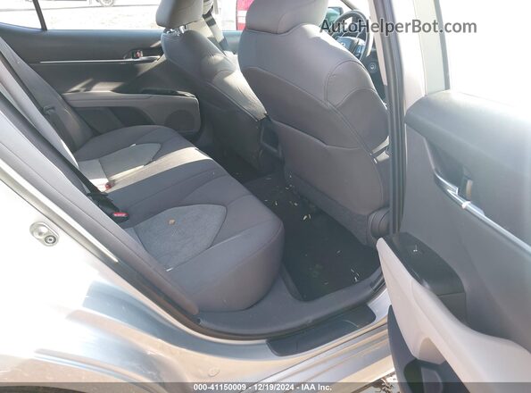 4T1C11BK8LU016096 2020 TOYOTA LE Silver VIN կոդի պիտակի տեսք