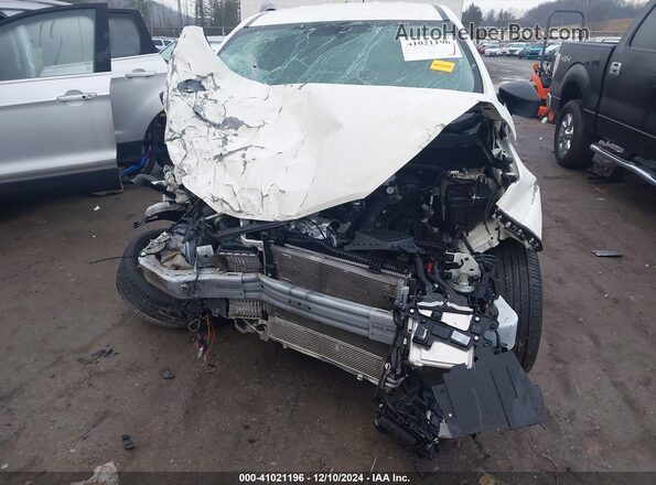 MAJ3S2FE7MC438658 2021 FORD ECOSPORT White Widok z przodu