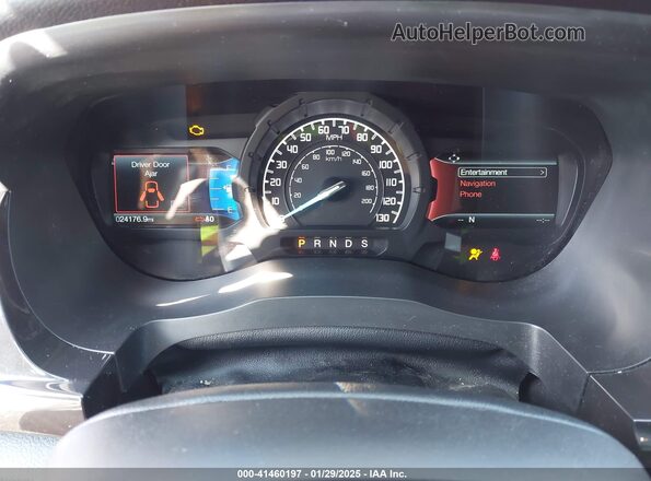 1FTER4EH5MLD18069 2021 FORD RANG Red Հետևի նստատեղերի տեսք