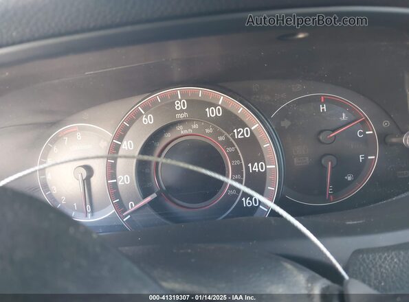 1HGCT1B38GA013392 2016 HONDA ACCORD Red Вид задніх сидінь