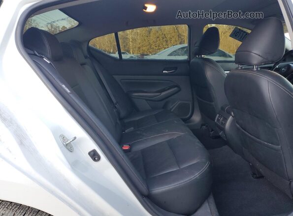 1N4BL4EV5MN344448 2021 NISSAN ALTIMA White Vista de los asientos traseros