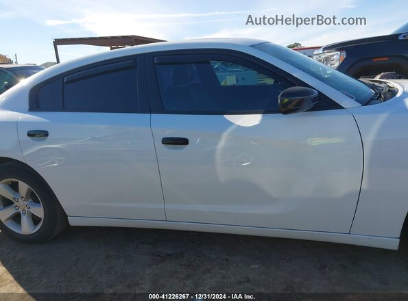2C3CDXBG3KH653137 2019 DODGE CHARGER White Սալոնի 360 աստիճան տեսք