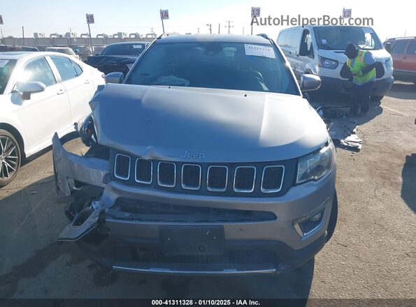 3C4NJCCB3MT511597 2021 JEEP COMPASS Серебряный Вид панели приборов