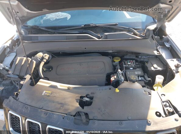 3C4NJCCB3MT511597 2021 JEEP COMPASS Серебряный Вид сзади