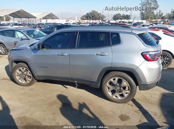 3C4NJCCB3MT511597 2021 JEEP COMPASS Серебряный Вид задней части салона