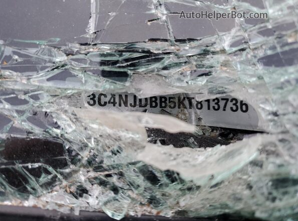3C4NJDBB5KT813736 2019 JEEP COMPASS Black Вид наклейки з VIN-кодом