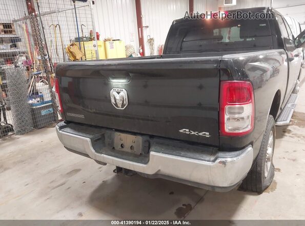 3C6UR5DL3RG247733 2024 RAM 2500 Black 