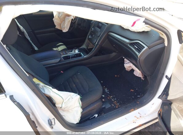 3FA6P0G75HR189089 2017 FORD FUSION White Front interior view