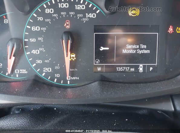 3GNCJLSB8KL136206 2019 CHEVROLET TRAX Black 