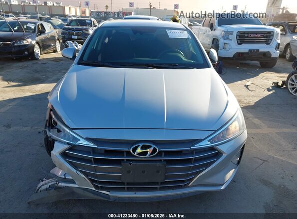 5NPD74LF6LH529366 2020 HYUNDAI ELANTRA Серебряный Вид щитка приборов