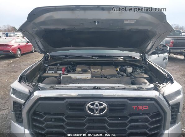 5TFLA5DB1PX097696 2023 TOYOTA TUNDRA Silver Вид ззаду