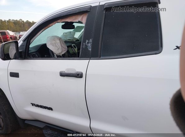 5TFRY5F16MX289394 2021 TOYOTA TUNDRA White Widok wnętrza 360 stopni