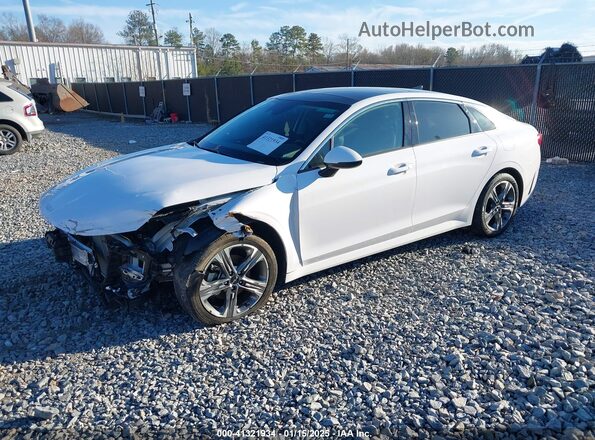 5XXG34J20RG234034 2024 KIA K5 Белый Передняя левая четверть