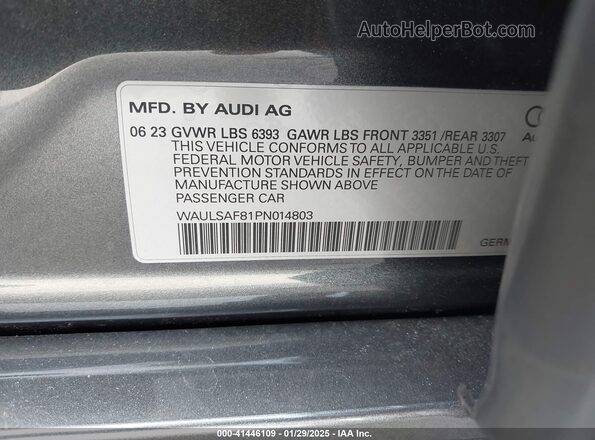 WAULSAF81PN014803 2023 AUDI S8 Gray ძრავის განყოფილების ხედი