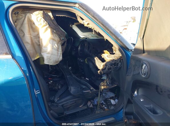 WMZ43BR03N3N65792 2022 MINI COUNTRYMAN Blue Vista interior delantera