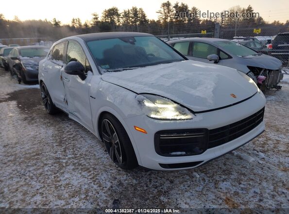 WP1BH2AY4MDA53024 2021 PORSCHE CAYENNE Белый Вид задней части салона