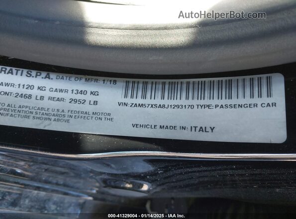 ZAM57XSA8J1293170 2018 MASERATI GHIBLI Black Vista del compartimento del motor