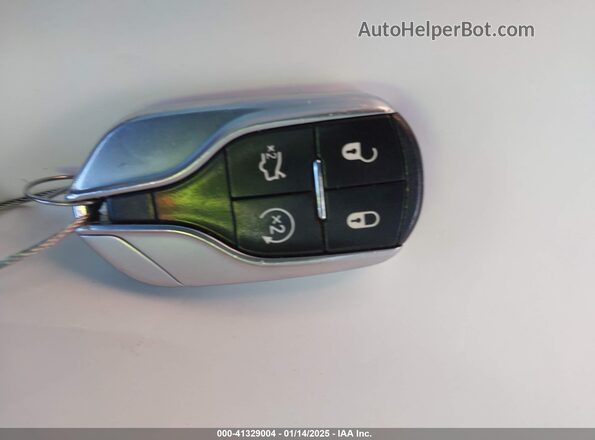 ZAM57XSA8J1293170 2018 MASERATI GHIBLI Black Vista del salpicadero