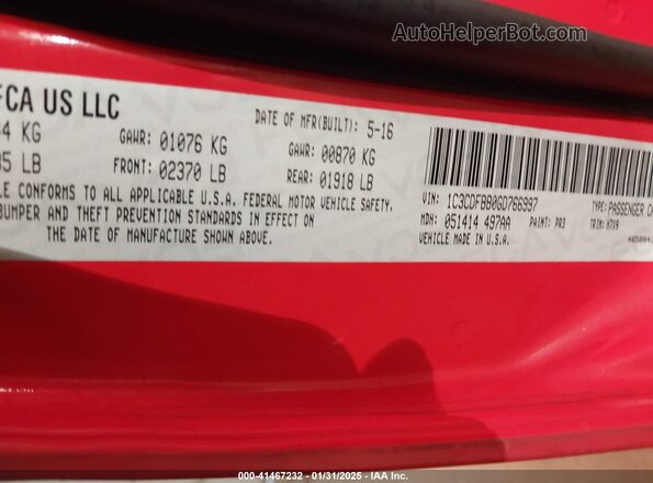 1C3CDFBB0GD766997 2016 DODGE DART Red Vista del compartimento del motor