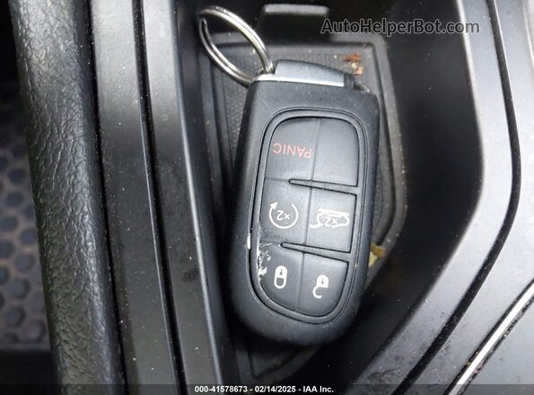 1C4PJLLX6KD111363 2019 JEEP CHEROKEE LATITUDE PL Черный 