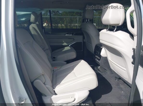 1C4SJRBP5RS104635 2024 JEEP WAGONEER L White VIN კოდის სტიკერის ხედი