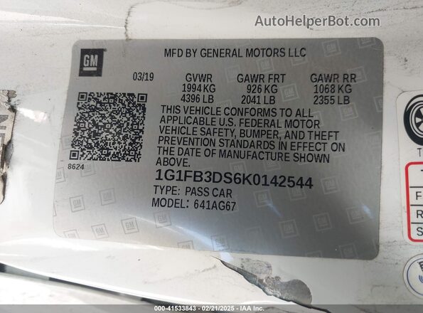 1G1FB3DS6K0142544 2019 CHEVROLET CAMARO White Engine compartment view