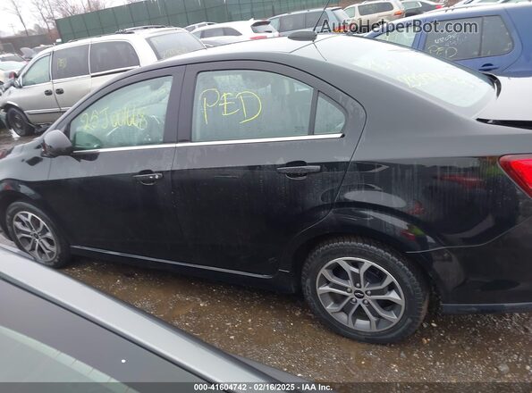 1G1JD5SB8L4104455 2020 CHEVROLET SONIC Black Widok wnętrza z tyłu