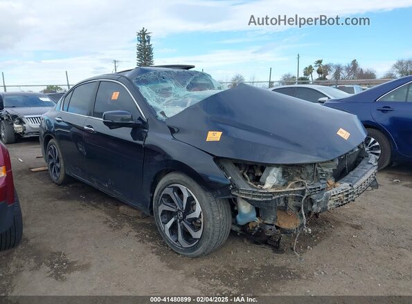1HGCR2F74HA004336 2017 HONDA ACCORD Черный Вид задней части салона