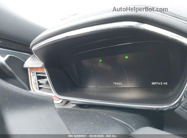 1LN6L9NP6L5606322 2020 LINCOLN CONTINENTA Silver Widok tylnych siedzeń