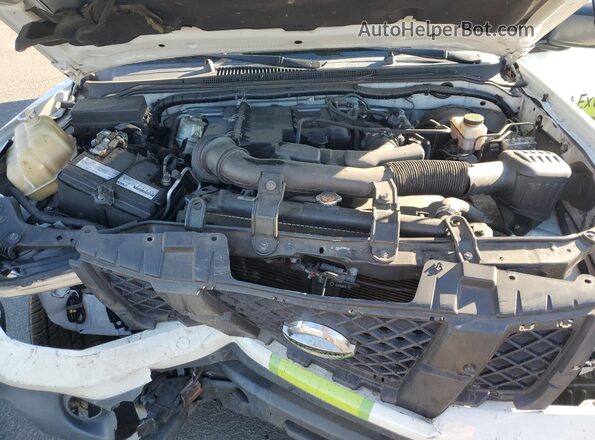 1N6BD0CT4KN794118 2019 NISSAN FRONTIER Белый Вид задней части салона