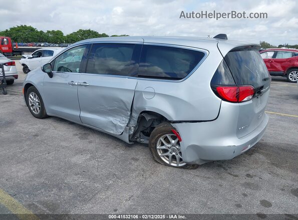 2C4RC1CG4NR211535 2022 CHRYSLER VOYAGER Silver 