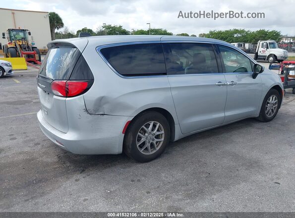 2C4RC1CG4NR211535 2022 CHRYSLER VOYAGER Silver 