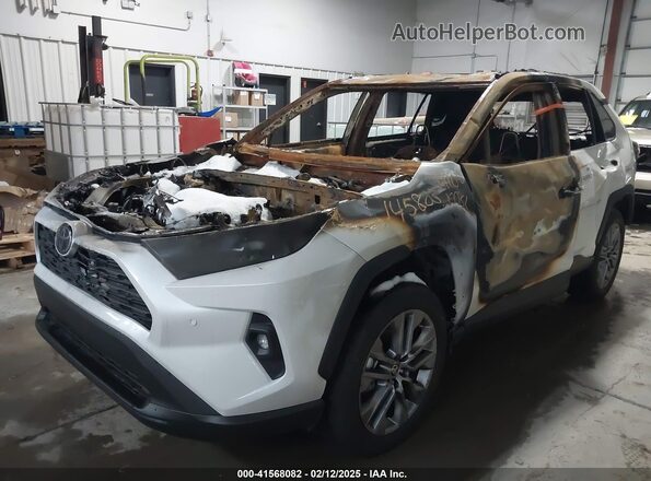 2T3A1RFV0RW475956 2024 TOYOTA LE White Front left