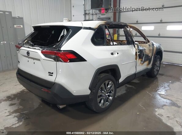 2T3A1RFV0RW475956 2024 TOYOTA LE White Rear right