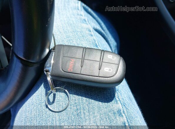 3C4NJCBB0KT677302 2019 JEEP COMPASS Серый Вид панели приборов