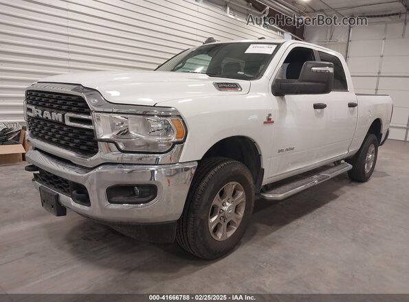 3C6UR5DL4RG291692 2024 RAM 2500 White Front left
