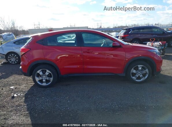 3CZRU6H31JG700419 2018 HONDA HR-V Red Rear interior view