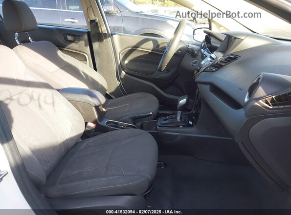 3FADP4BJ7KM133998 2019 FORD FIESTA White Vista interior delantera