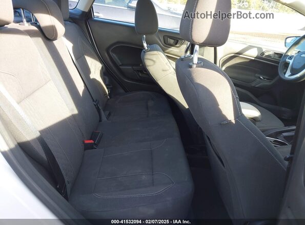 3FADP4BJ7KM133998 2019 FORD FIESTA White Vista de la etiqueta del VIN