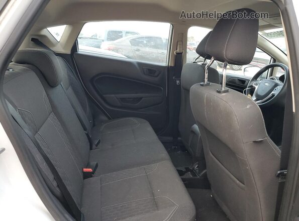 3FADP4EJ6KM105525 2019 FORD FIESTA White Vista interior trasera