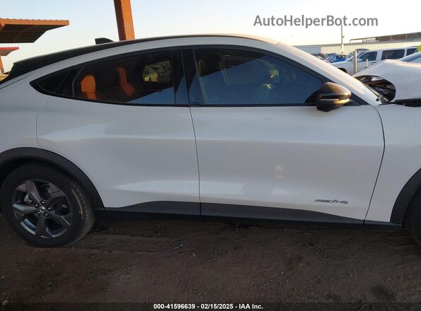 3FMTK1SS5PMA09162 2023 FORD MUSTANG MACH-E White Rear interior view