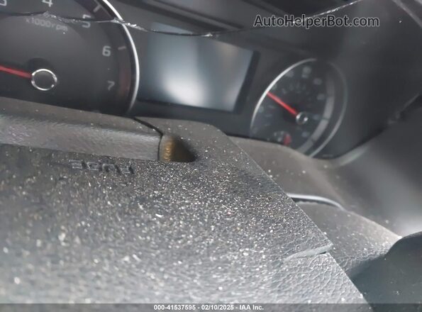 3KPF24AD4RE837769 2024 KIA FORTE Серый Вид задних сидений