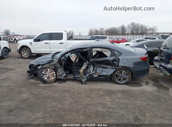 3KPF24AD4RE837769 2024 KIA FORTE Серый Вид задней части салона